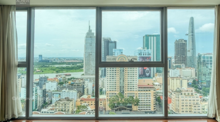 SELLING 3 BEDROOMS VINCOM DONG KHOI